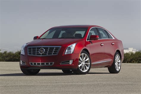 competition abound  cadillac xts poised    head  automotive addicts