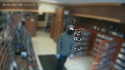 Armed Robbery Caught On Pawn Shop S Surveillance Video Cbc News