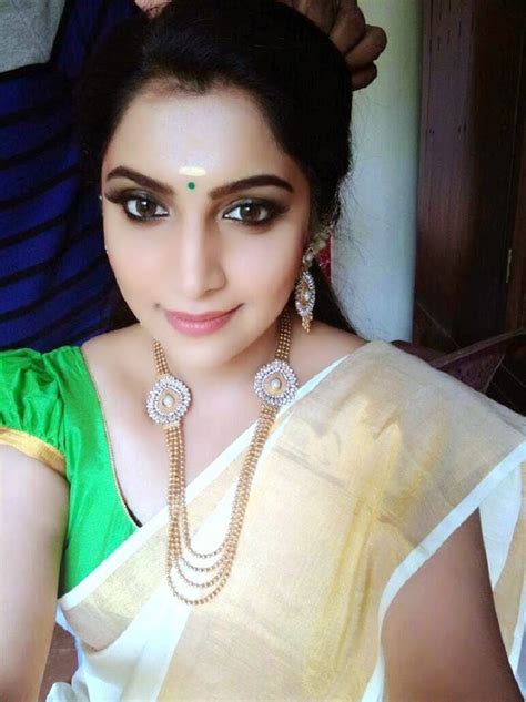 vaigha takes selfie event snaps she is searing hot