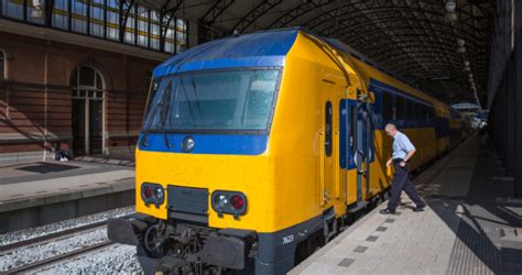 dutch rail reduces services  extra water pumped  utrecht dutchnewsnl