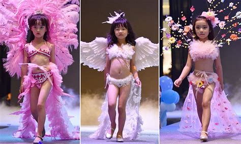 chinese mall holds fake victoria s secret show with girls