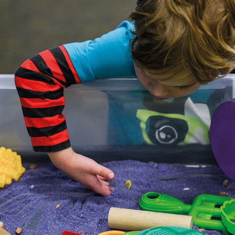 easy sensory activities  children  autism hopebridge autism