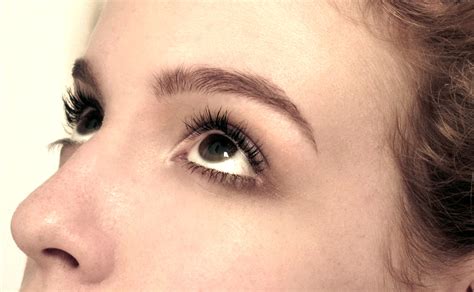 brows threading