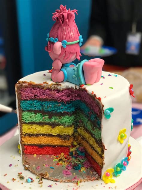 poppy princess cake princess poppy birthday cake trolls birthday