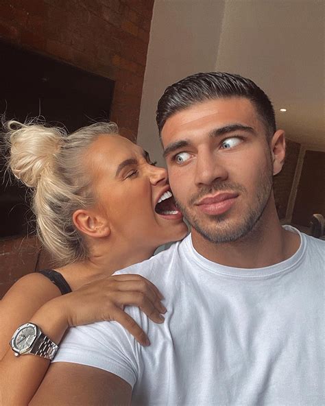 Love Island’s Molly Mae Hague Mistaken For Kylie Jenner As She Poses In