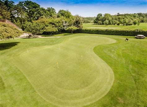 aerial golf   leisure photography  drones roy horton