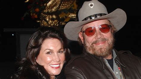 autopsy reveals hank williams jrs wifes death  accidental