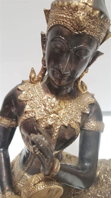 Antique Statue Thai Bronze Goddess Gold Buddha Figurine