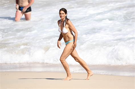 cindy crawford and her classic hotness the fappening leaked photos 2015 2019
