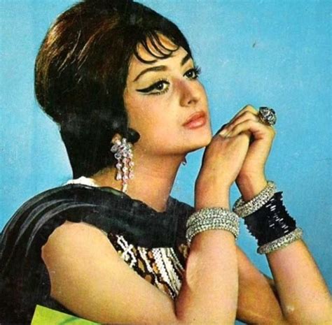 Saira Banu Vintage Bollywood Indian Aesthetic Bollywood Actress Hot