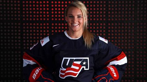 Olympics Amanda Kessel Is A Typical 26 Year Old Who