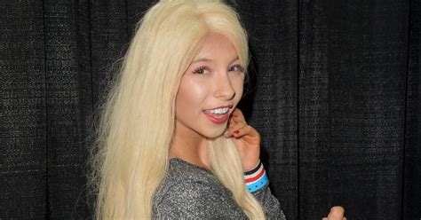 Kenzie Reeves At Exxxotica Miami 2019 At The Miami Airport Convention