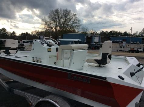 excel  bay pro boats  sale