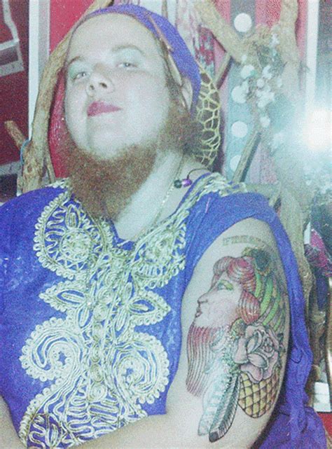 jessa the bearded lady s find and share on giphy