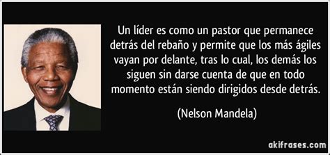 lider es como  pastor  permanece detras del rebano
