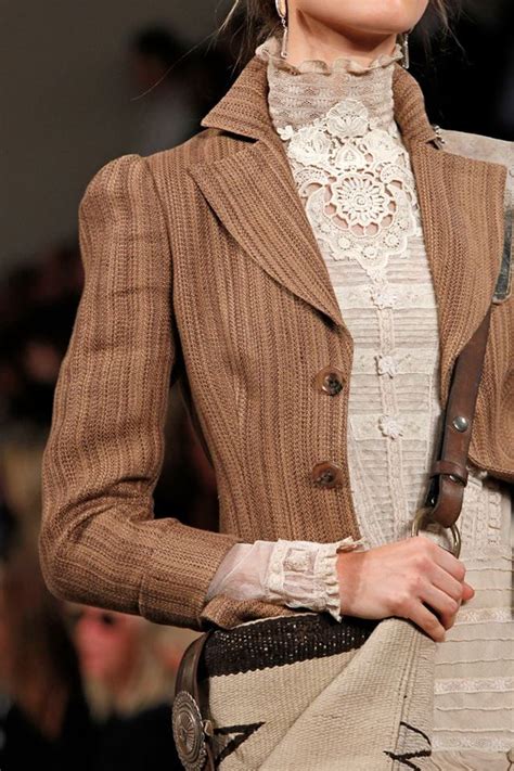 tweed rose close up ralph lauren ss 11 buisness outfits uni outfits
