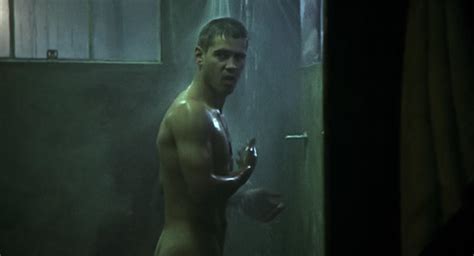 auscaps colin farrell nude in tigerland