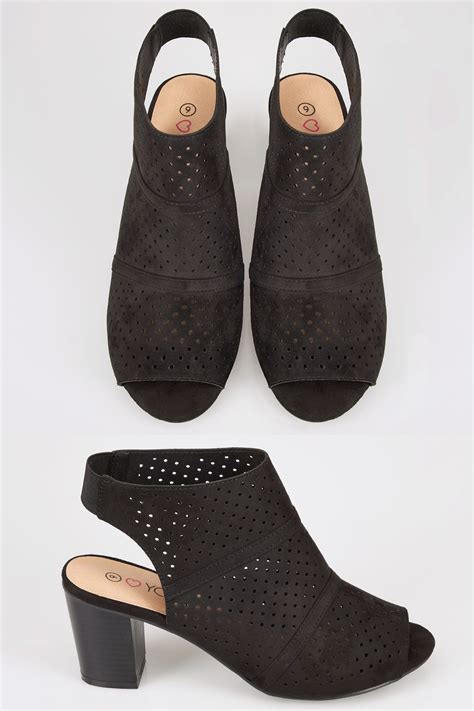 black laser cut sandals with block heel in eee fit