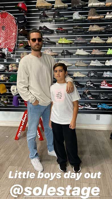 kourtney kardashian s son mason is so grown up in new photo with dad
