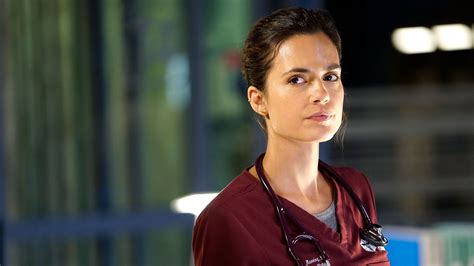 chicago med current preview  dr manning reaches