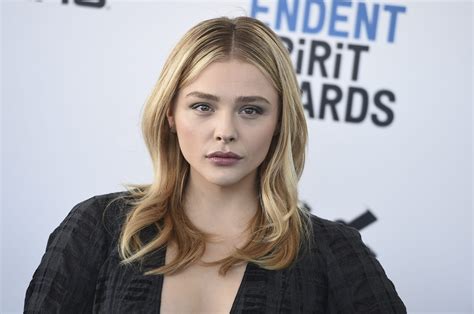 chloë grace moretz to star in amazon s the peripheral exclusive