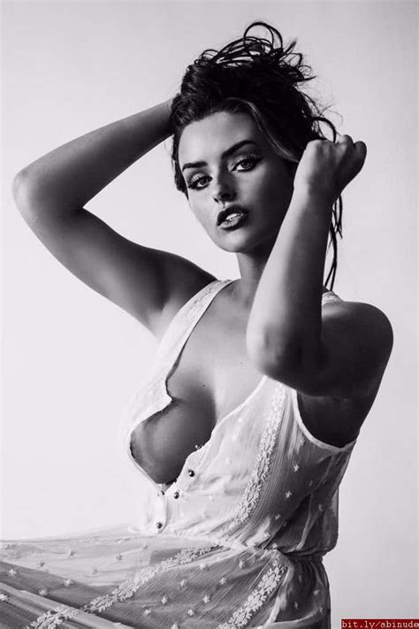 abigail ratchford nude photos they will blow your mind