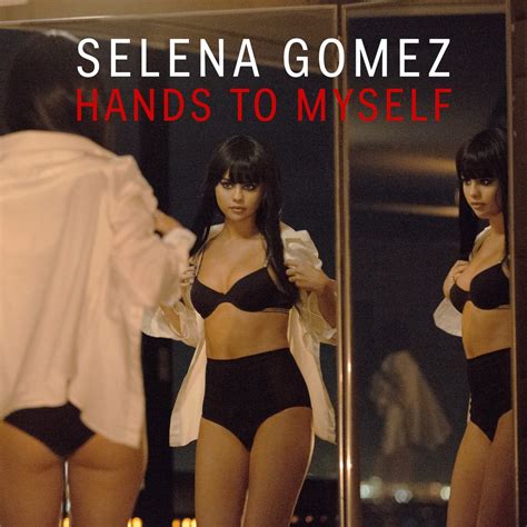 Selena Gomez Is Keeping Her Hands To Herself Undercover