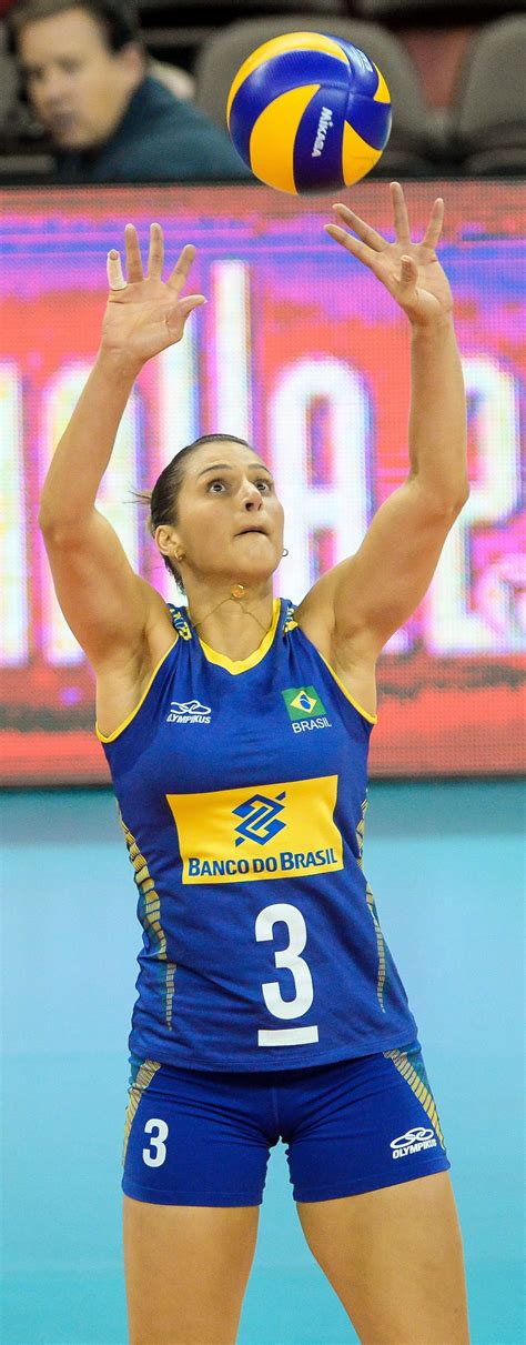 Pin By Mb On Womens Sports Vlll Volleyball Players Brazil