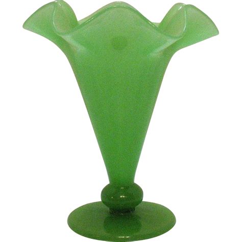 Vintage Fenton Jade Green Art Glass Vase 1920s Good