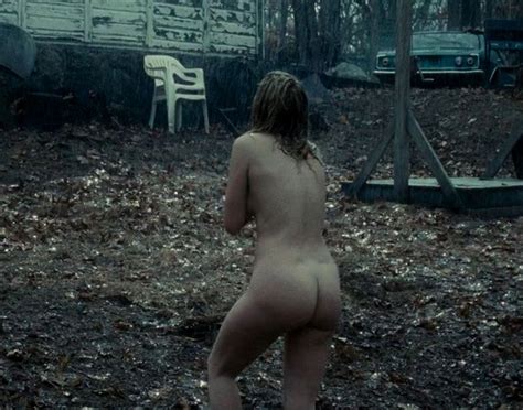 haley bennett topless in the girl on the train