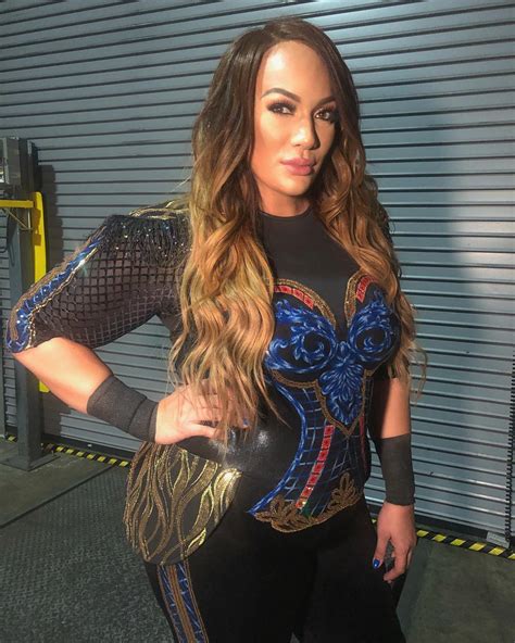 Wwe Star Nia Jax S Posts Glam Shots On Instagram As She Preps For