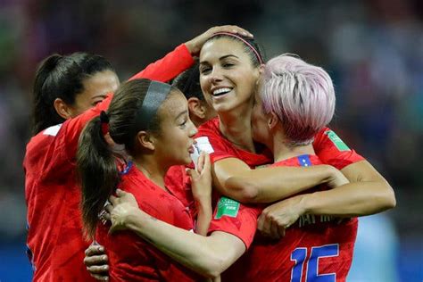 u s women s team and u s soccer agree to mediation over