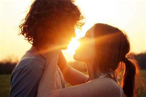 Sun Summer Love Couple Magic Moment Mood Romance Photo Hd Wallpaper