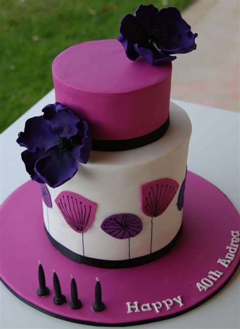 Little Robin Purple And Pink 40th Birthday Cake
