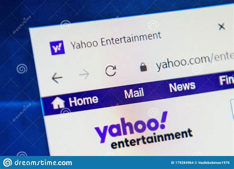 yahoo entertainment web site selective focus editorial stock image image  internet loaded