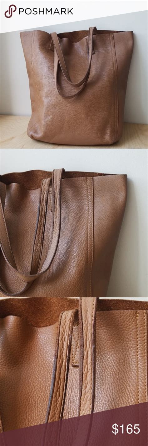 Cuyana Classic Tall Leather Unstructured Tote Cuyana Bag Tote Leather