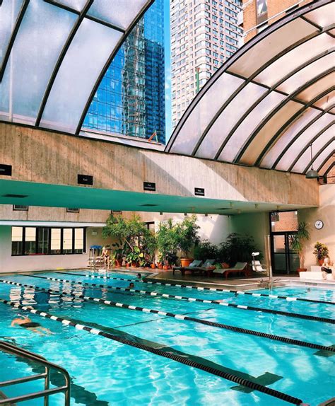 Beat The Heat At Nyc S Chicest Pools