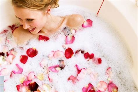 Romantic Bath Ideas For Valentines Day Beauty Crafter