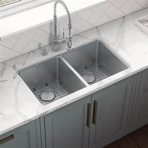 undermount kitchen sink  double bowl  gauge stainless