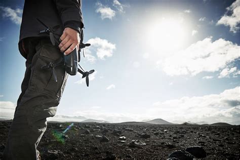 parrot launches anafi usa  drone designed   responders  enterprise professionals