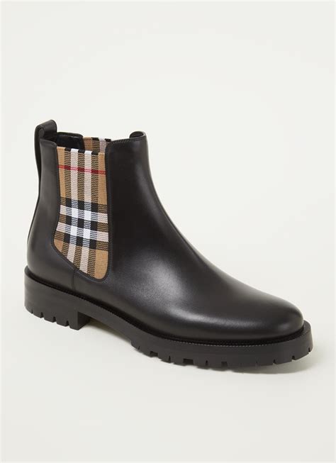 burberry chelsea boot met kalfsleren details zwart de bijenkorf