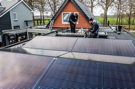 zonnepanelen kopen als particulier ontdek de voordelen mogelijkheden