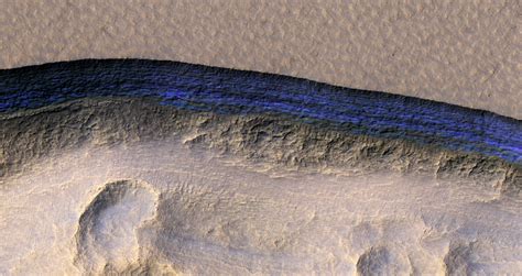 scientists discover clean water ice   mars surface wired