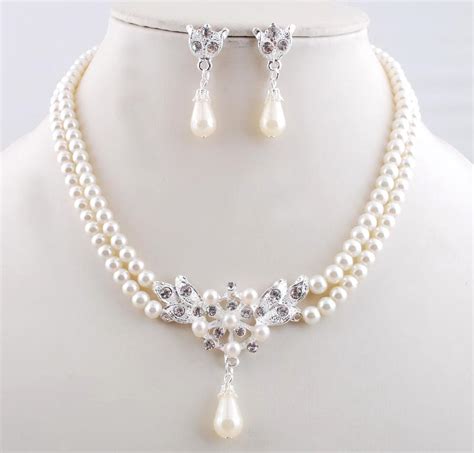 2020 Fashion Faux Pearl Jewelry Pearl Necklace Earring For