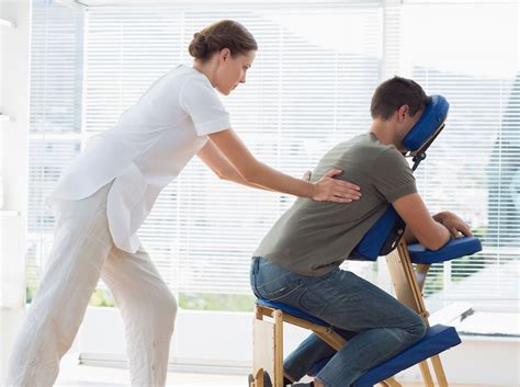 What S The Different Between Manual Therapy And Massage Therapy