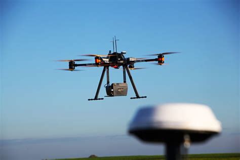 surveying  drones  key differences  aerial li unmanned aerial vehicle
