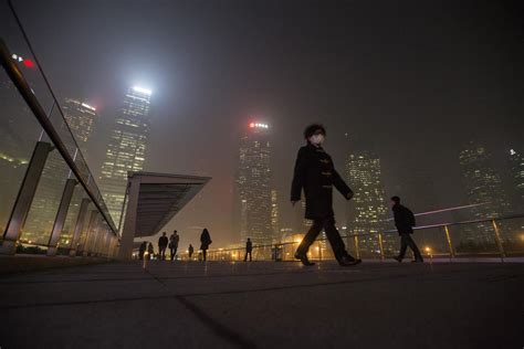 shanghai china s smog problem pictures cbs news