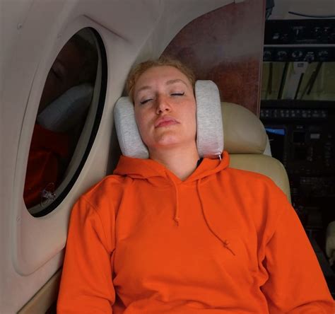 sleepmuffs  blisstil sound blocking neck pillow offers support   sleep gadget flow
