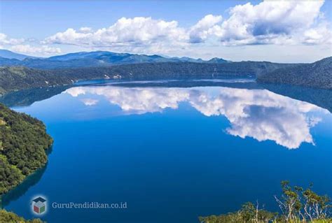 nama danau  indonesia letaknya terbesar  gambar