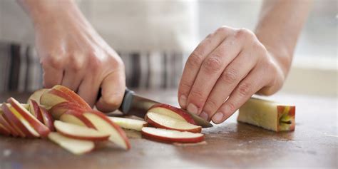 12 proven health benefits of apples